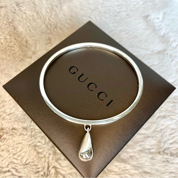 Gucci Sterling Silver Teardrop Bangle Bracelet Full Inclusion - Picture 7 of 13